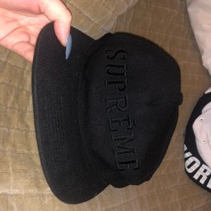 Supreme Hat